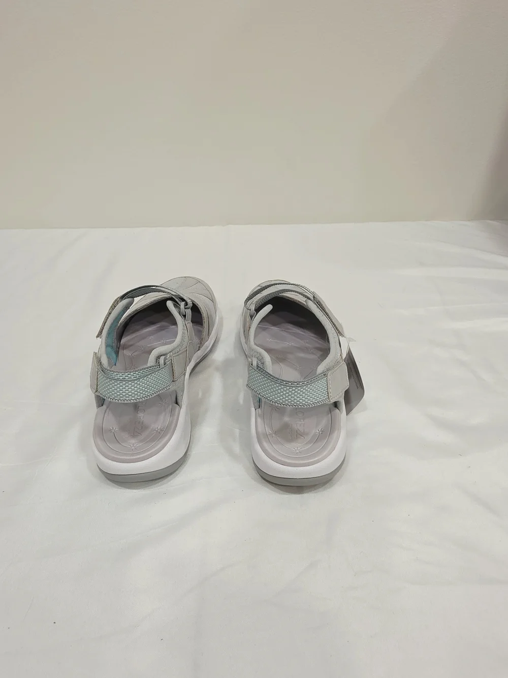 Easy Spirit Light Gray and Teal Esplash 3 Casual Mary Jane Slingback Sandals